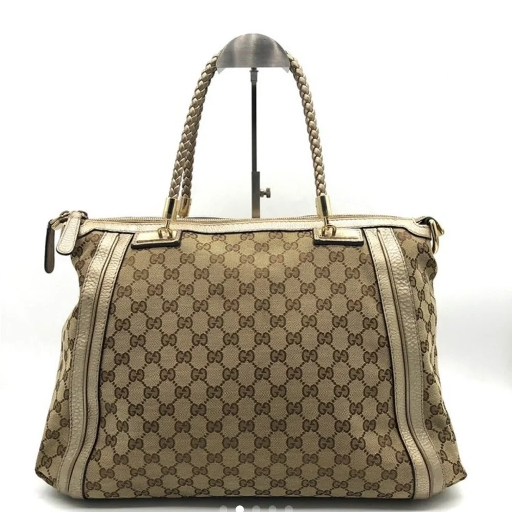 Gucci Beige and Brown Monogram Tote, like new with certificate - Picture 3 of 10